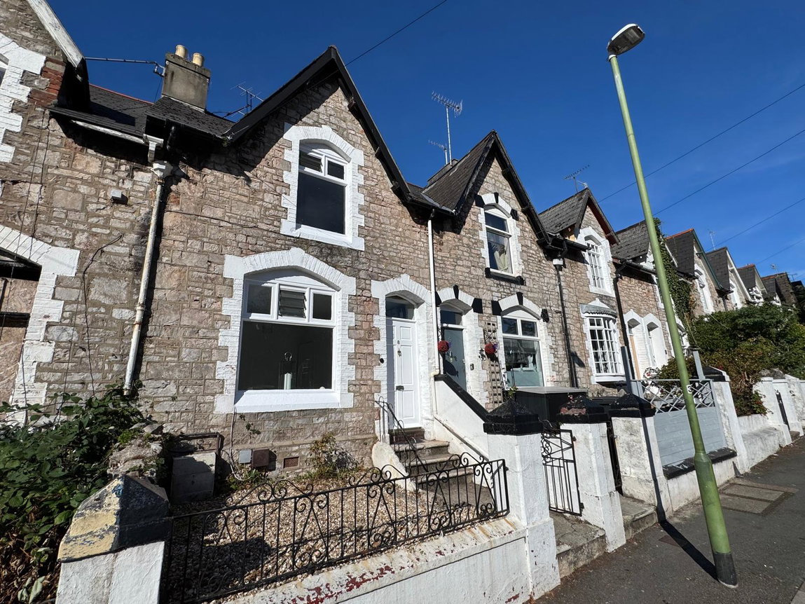 Ellacombe Road